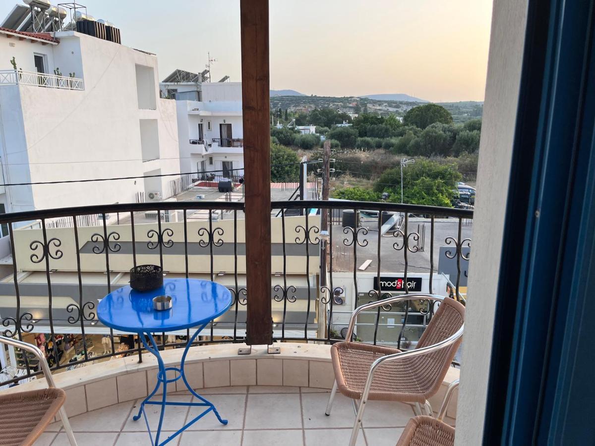 Hersonissos centre small apartment Exterior foto